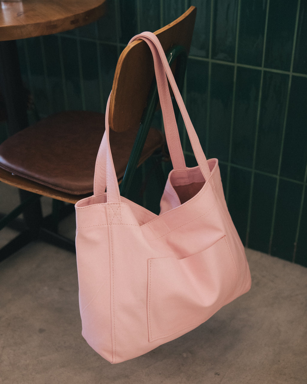 Soft Leather Maxi Tote Powder Pink