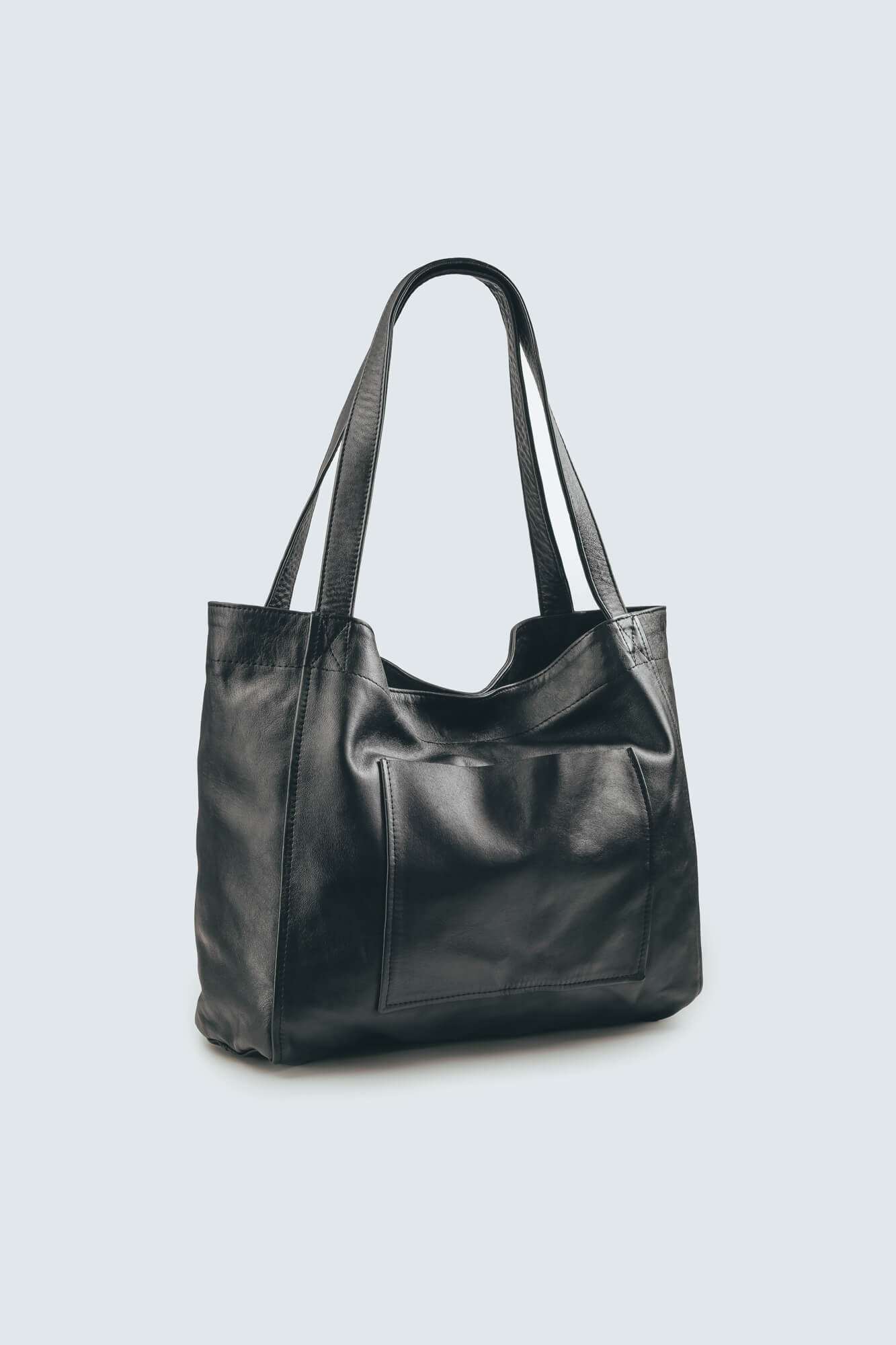 Soft Leather Maxi Tote Black