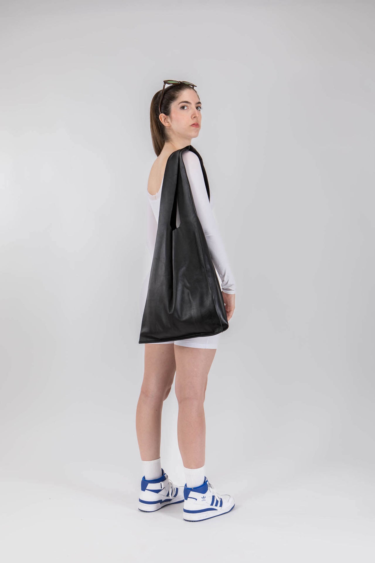 Soft Leather Maxi Market Bag Black