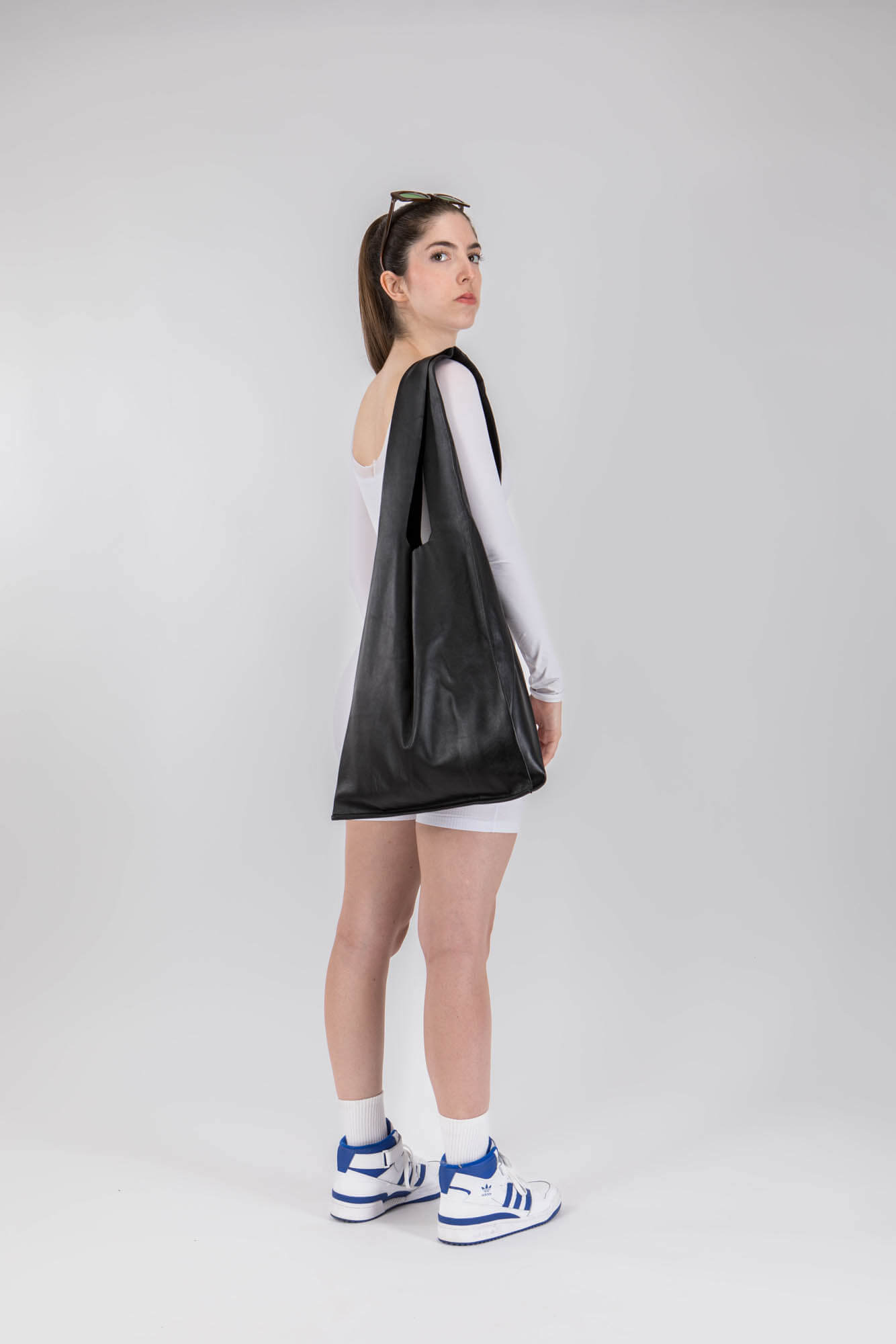 Soft Leather Maxi Market Bag Black