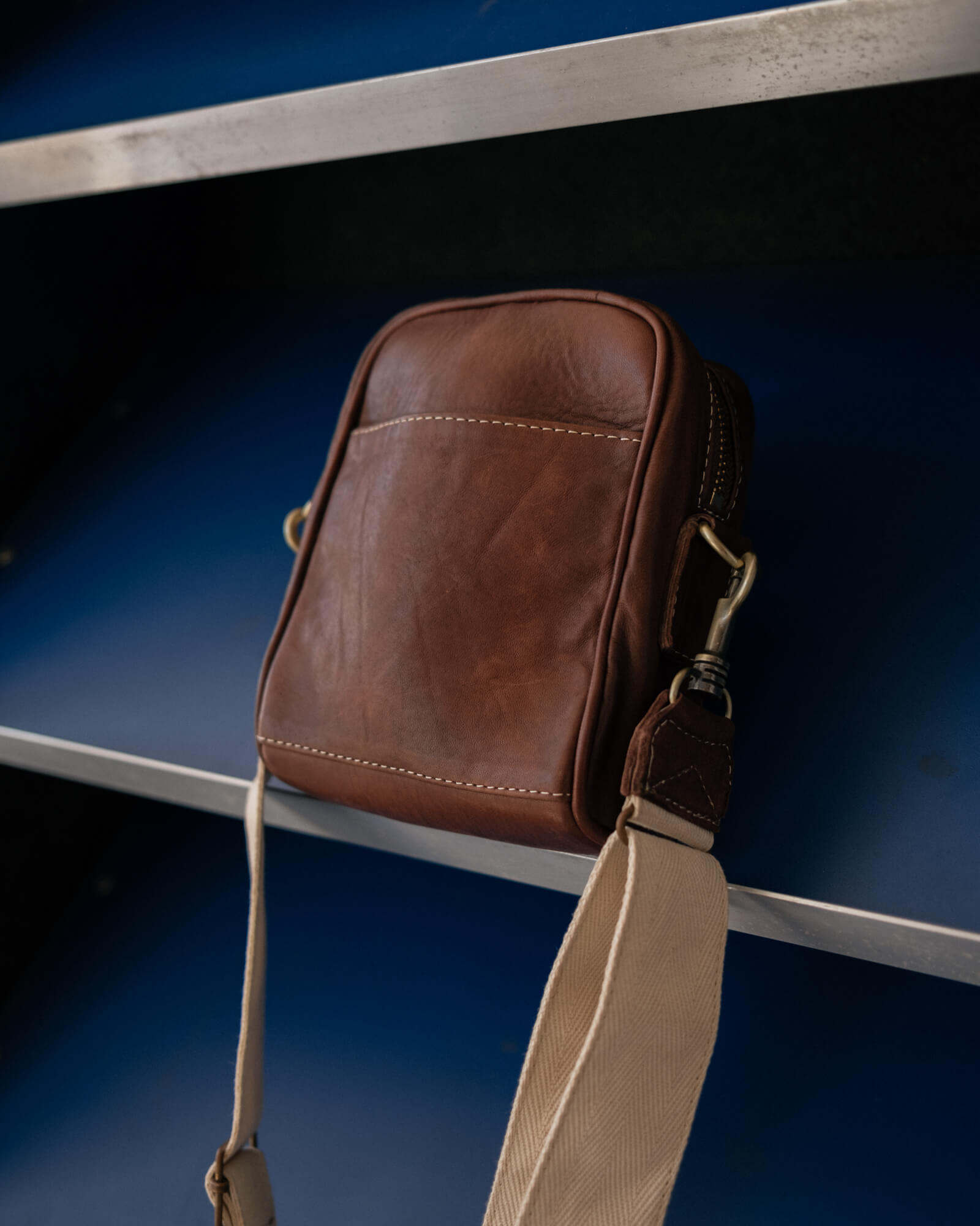 Soft Leather Crossbody Pouch Chestnut
