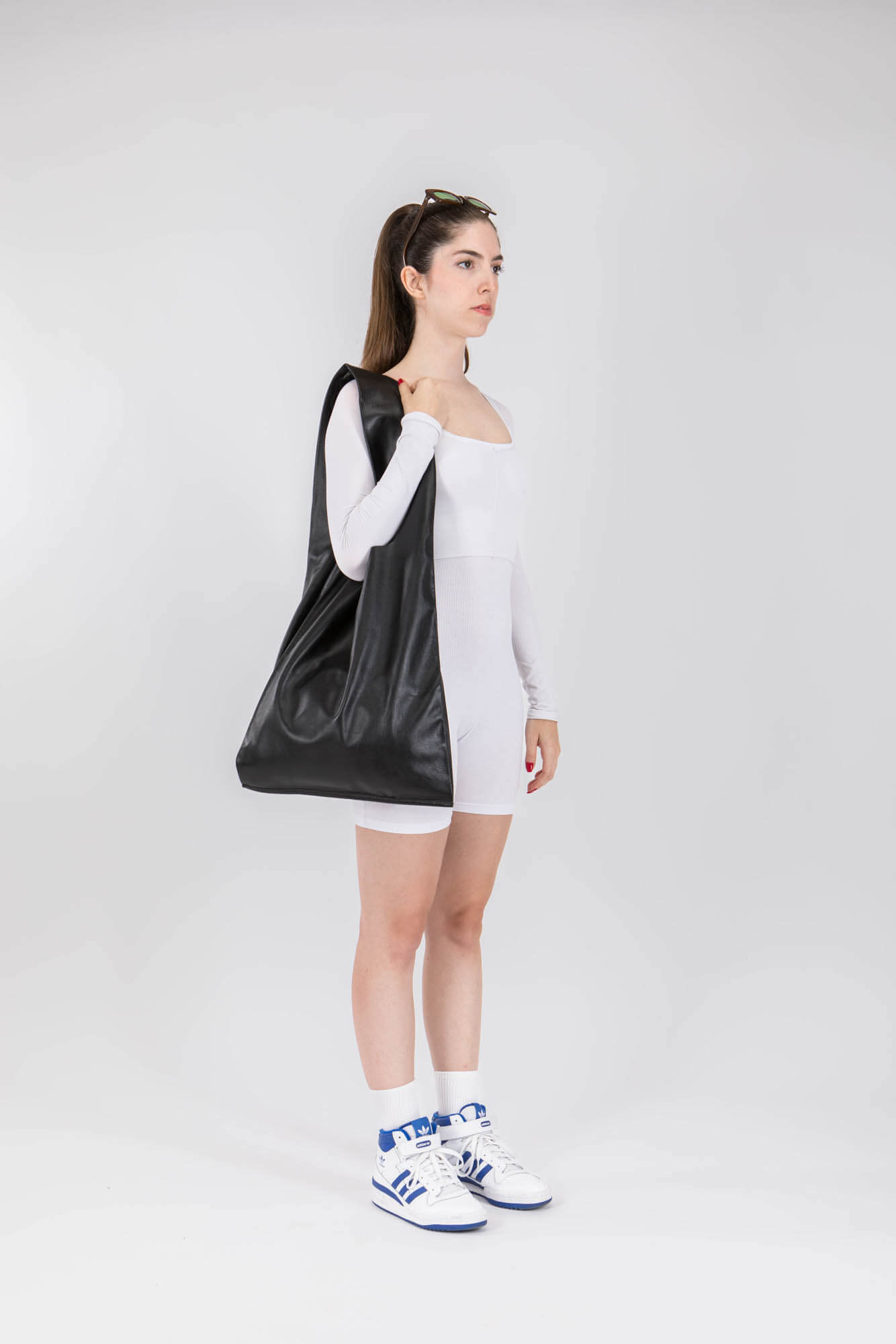 Soft Leather Maxi Market Bag Black