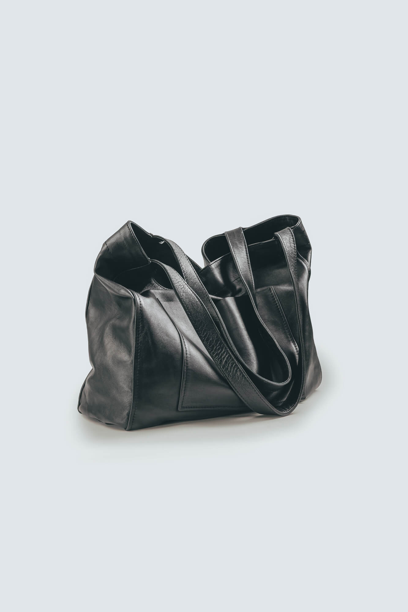 Soft Leather Maxi Tote Black