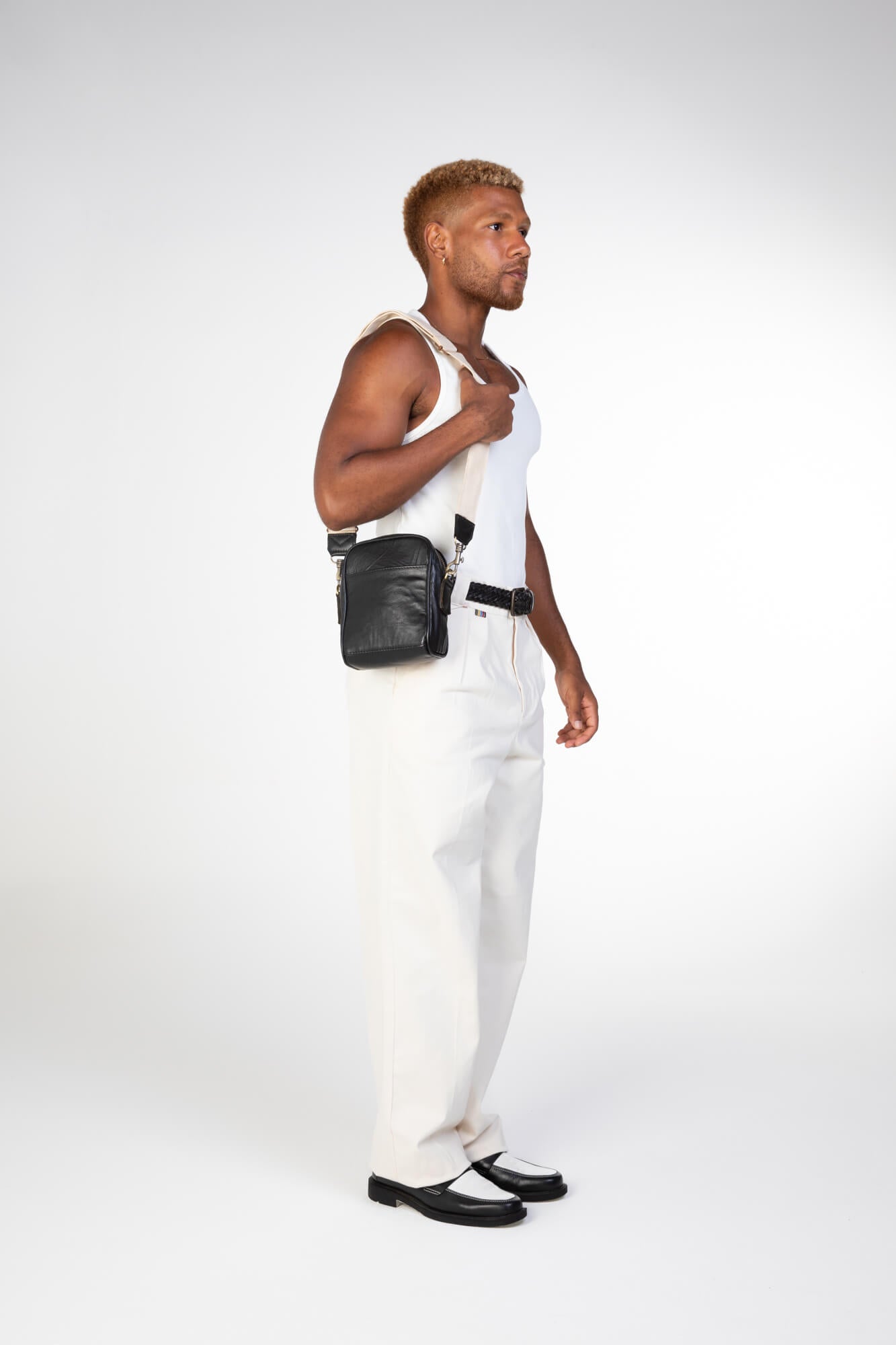 Soft Leather Crossbody Pouch Black