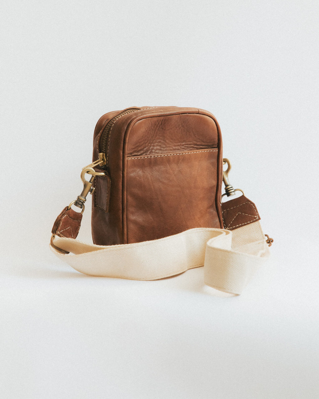 Soft Leather Crossbody Pouch Chestnut
