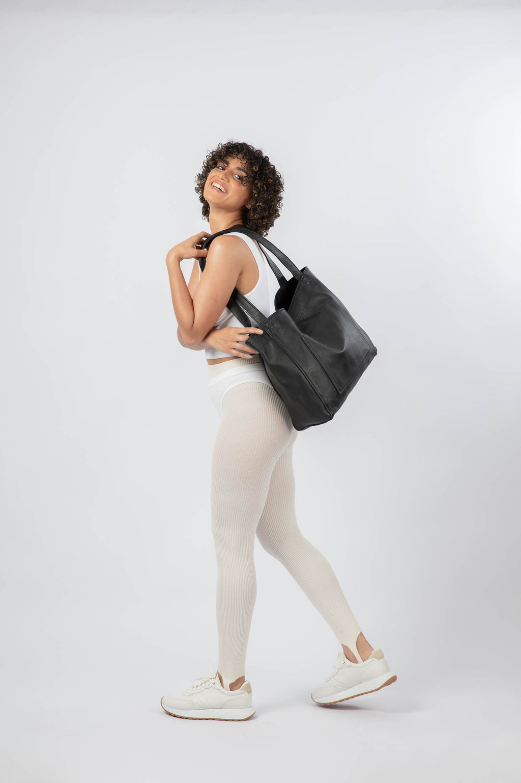 Soft Leather Medium Tote Black
