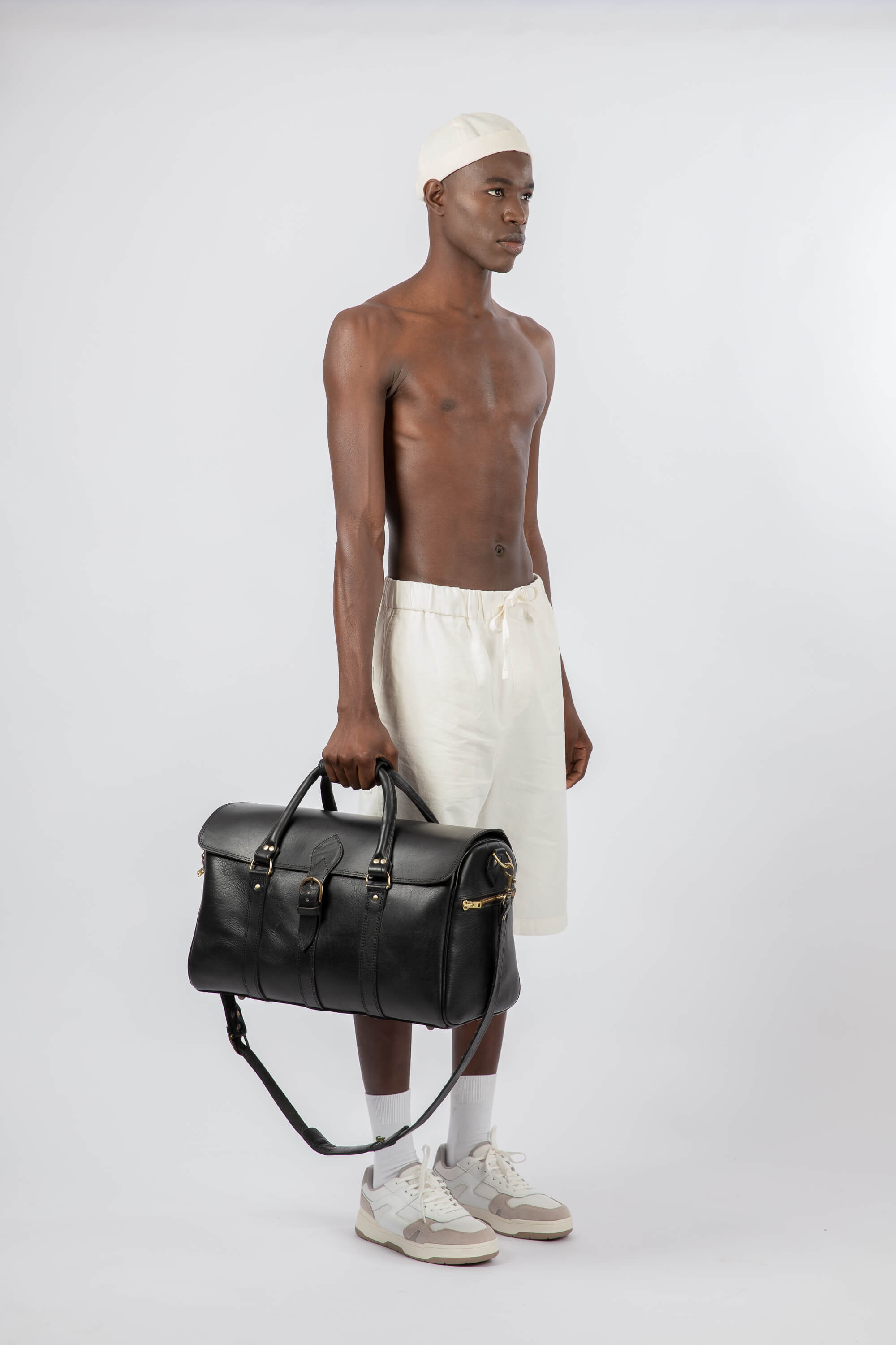Leather Medium Duffle Bag Black